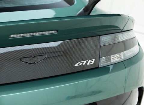 Aston Martin Vantage GT8 26