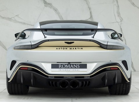Aston Martin V12 Vantage 5