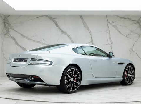 Aston Martin Virage 7