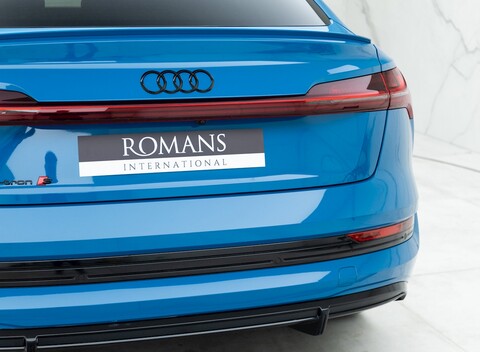 Audi E-Tron S Sportback 25