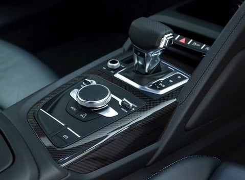 Audi R8 V10 Performance Carbon Black 15