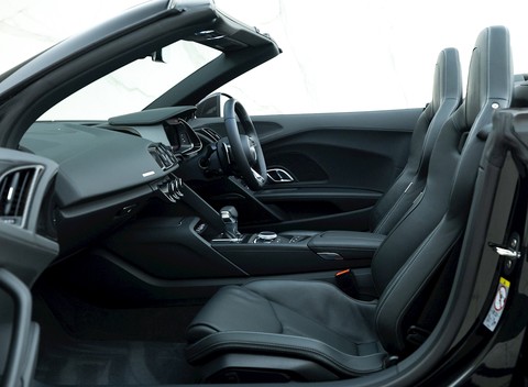 Audi R8 Spyder V10 Performance Carbon Black 15