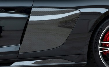 Audi R8 Spyder V10 Performance Carbon Black 25
