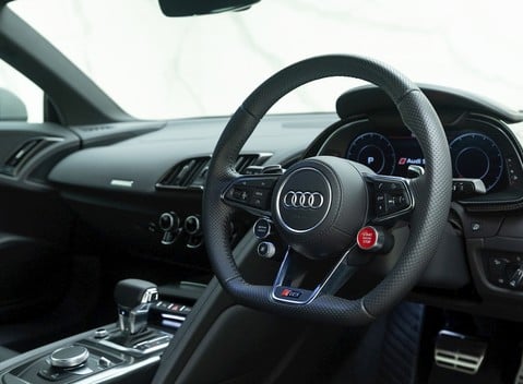 Audi R8 V10 Performance Quattro 9