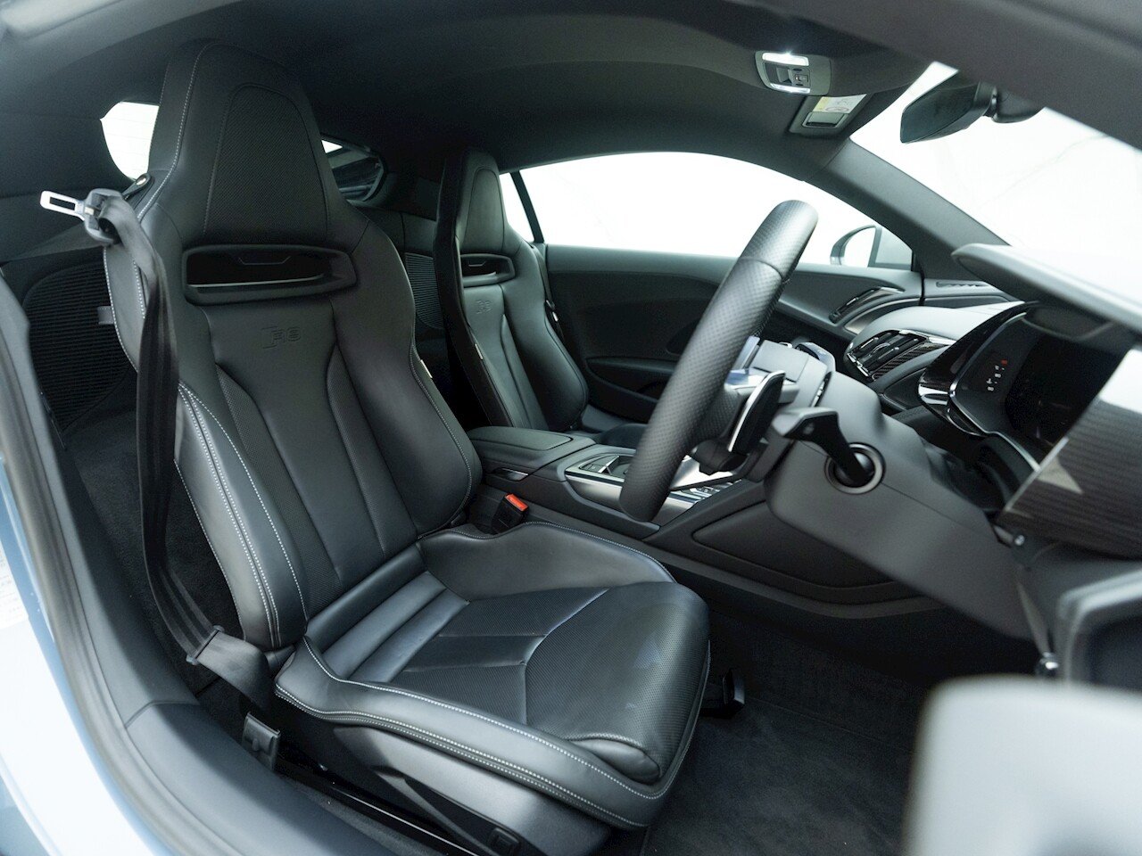 Audi r8 clearance sport seats