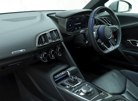 Audi R8 V10 Performance Quattro 13
