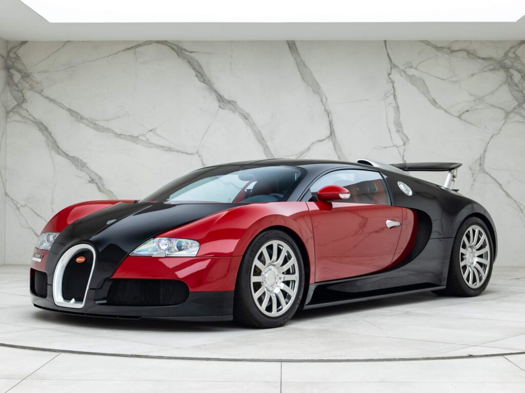 Used Bugatti Veyron 16.4 for sale | Red & Black Two-Tone