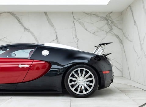 Bugatti Veyron 16.4 38