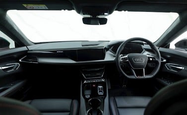 Audi RS E-Tron GT Carbon Vorsprung 16