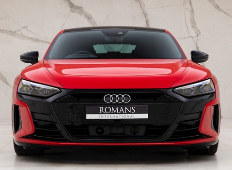 Audi RS E-Tron GT 4