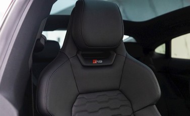 Audi RS E-Tron GT 11