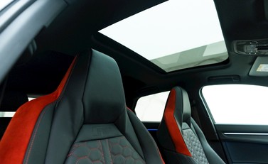 Audi RS Q3 Sport Edition 11