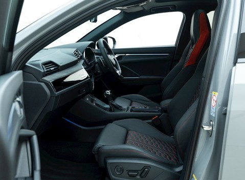 Audi RS Q3 Sport Edition 14