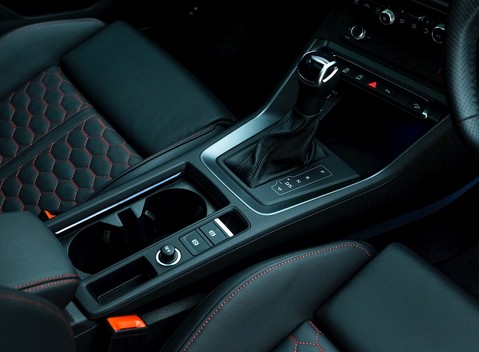Audi RS Q3 Sport Edition 20