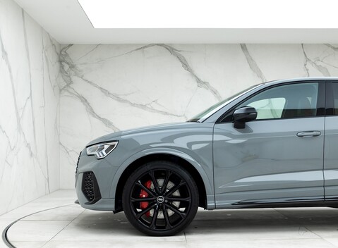 Audi RS Q3 Sport Edition 25