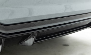 Audi RS4 Avant Carbon Black 31