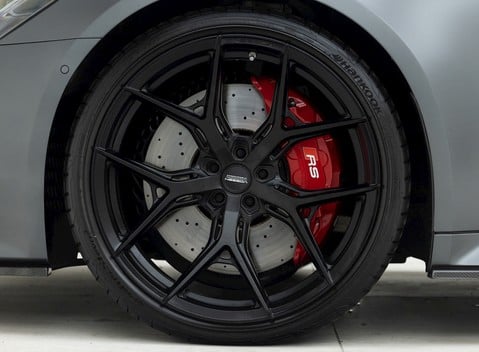Audi RS6 Avant Carbon Black URBAN 8