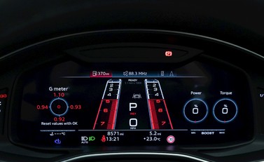 Audi RS6 Avant Carbon Black URBAN 18