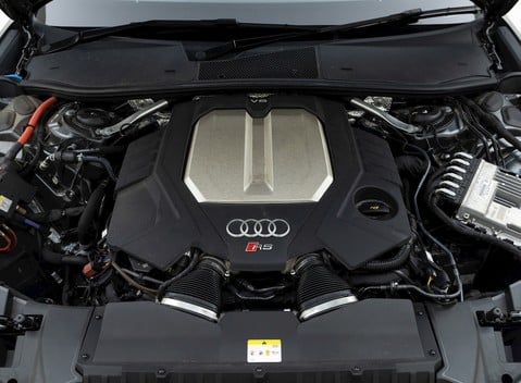 Audi RS6 Avant Carbon Black URBAN 33