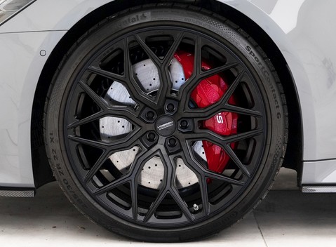Audi RS6 Avant Carbon Black Urban 8