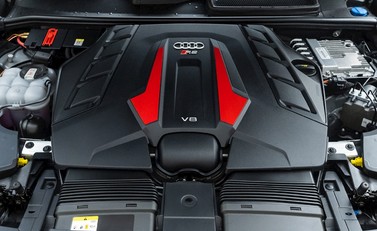 Audi RS Q8 Vorsprung 27