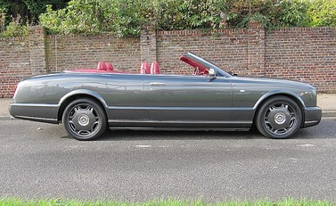 Bentley Azure 2