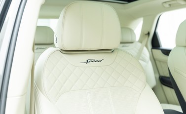 Bentley Bentayga Speed 11