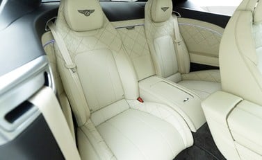 Bentley Continental GT W12 First Edition 12
