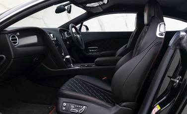 Bentley Continental GT V8 S 13