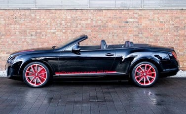 Bentley Continental Supersports Convertible ISR 2