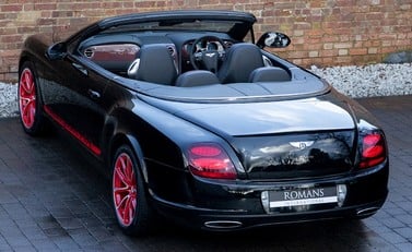 Bentley Continental Supersports Convertible ISR 11