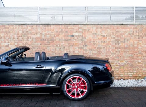 Bentley Continental Supersports Convertible ISR 29