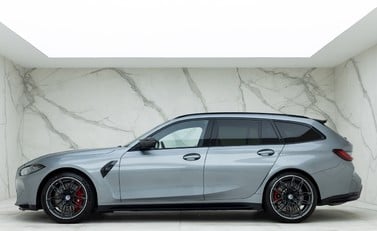 BMW M3 Competition xDrive Touring 2