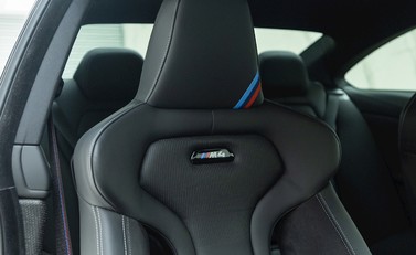 BMW M4 CS 11