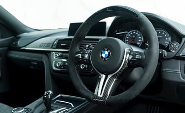 BMW M4 GTS 9