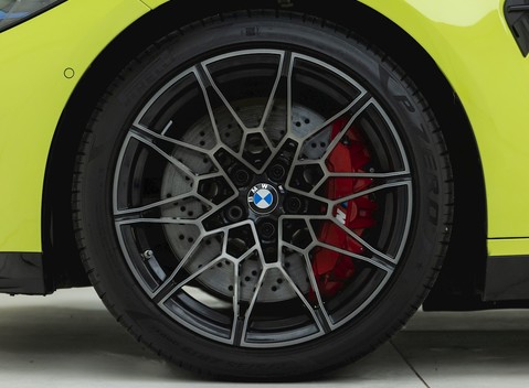 BMW M4 Competition 8
