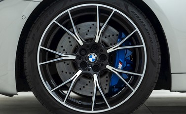 BMW M5 Competition 8