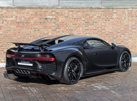 Bugatti Chiron Sport 'Noire Edition' 9