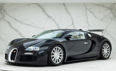 Bugatti Veyron 16.4 6