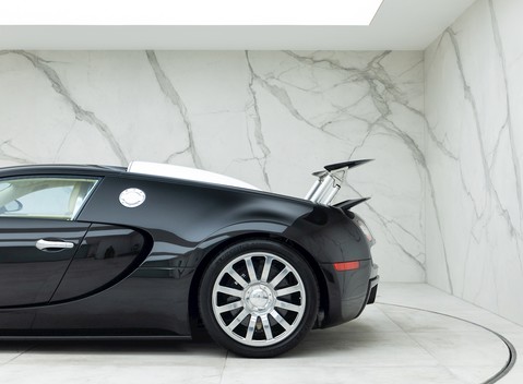 Bugatti Veyron 16.4 28