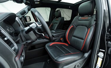Dodge Ram TRX 10