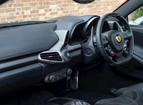 Ferrari 458 Italia 15