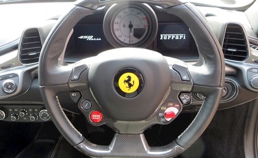 Ferrari 458 Italia 11