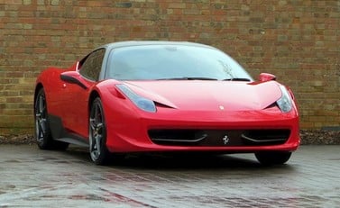 Ferrari 458 Italia 1