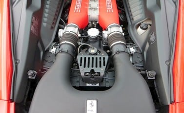 Ferrari 458 Italia 2