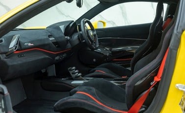 Ferrari 488 Pista 13