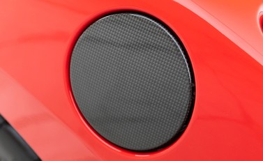 Ferrari 488 Pista 32