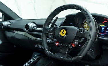 Ferrari 812 Superfast 9