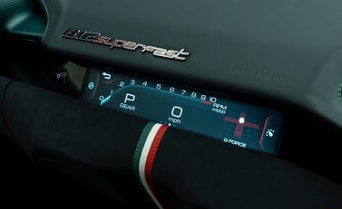 Ferrari 812 Superfast 19