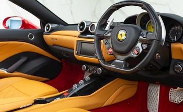 Ferrari California T Handling Speciale 12